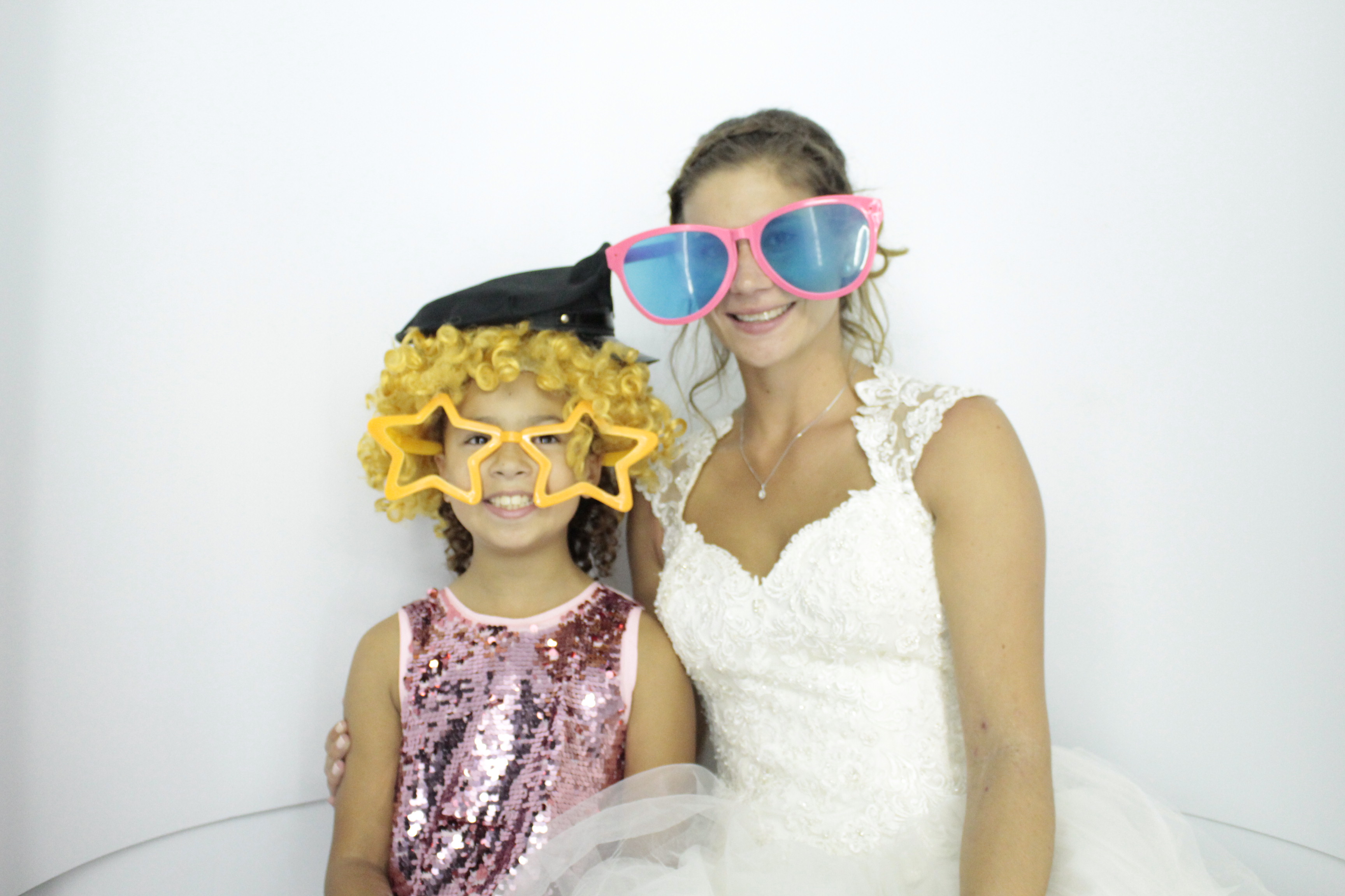 Louise & Dan's Big Day | View more photos from the event at gallery.myphotoboothexperience.co.uk/u/MyPhotoBoothExperienceLtd/Louise-Dans-Big-Day